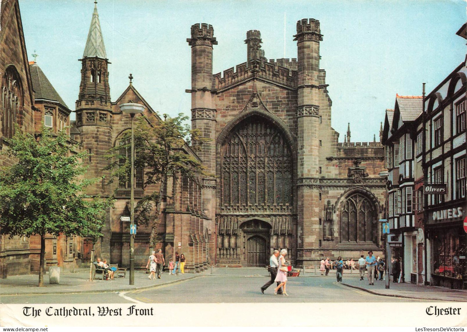 ROYAUME-UNI - The Cathedral - West Front - Chester - Animé - Vue Générale - Carte Postale - Chester
