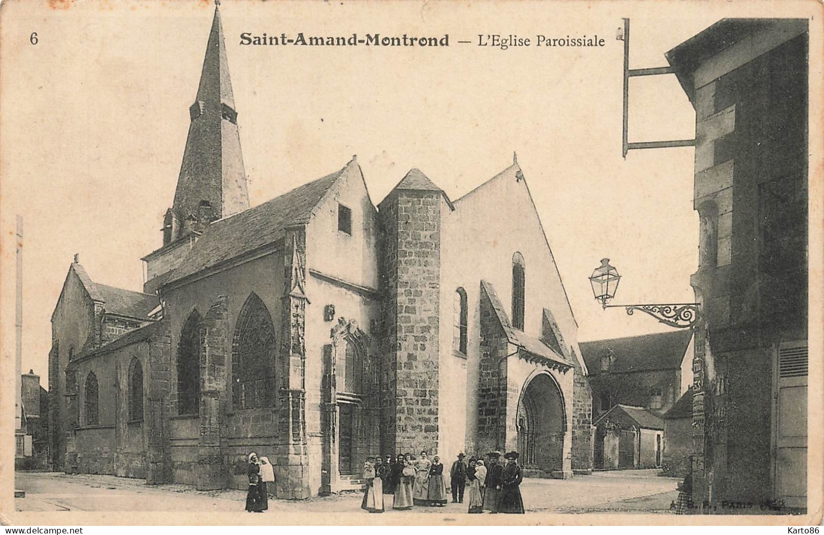 St Amand Montrond * Place Et L'église Paroissiale * Villageois - Saint-Amand-Montrond