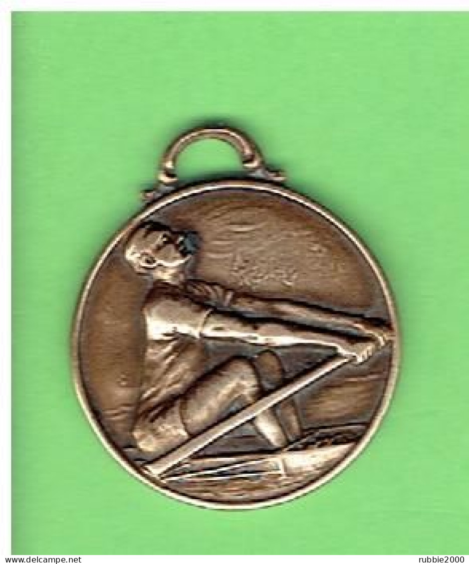 ANCIENNE MEDAILLE D AVIRON EN LAITON FEDERATION DES SOCIETES DE CULTURE PHYSIQUE DE TIR ET DE SPORT - Rowing