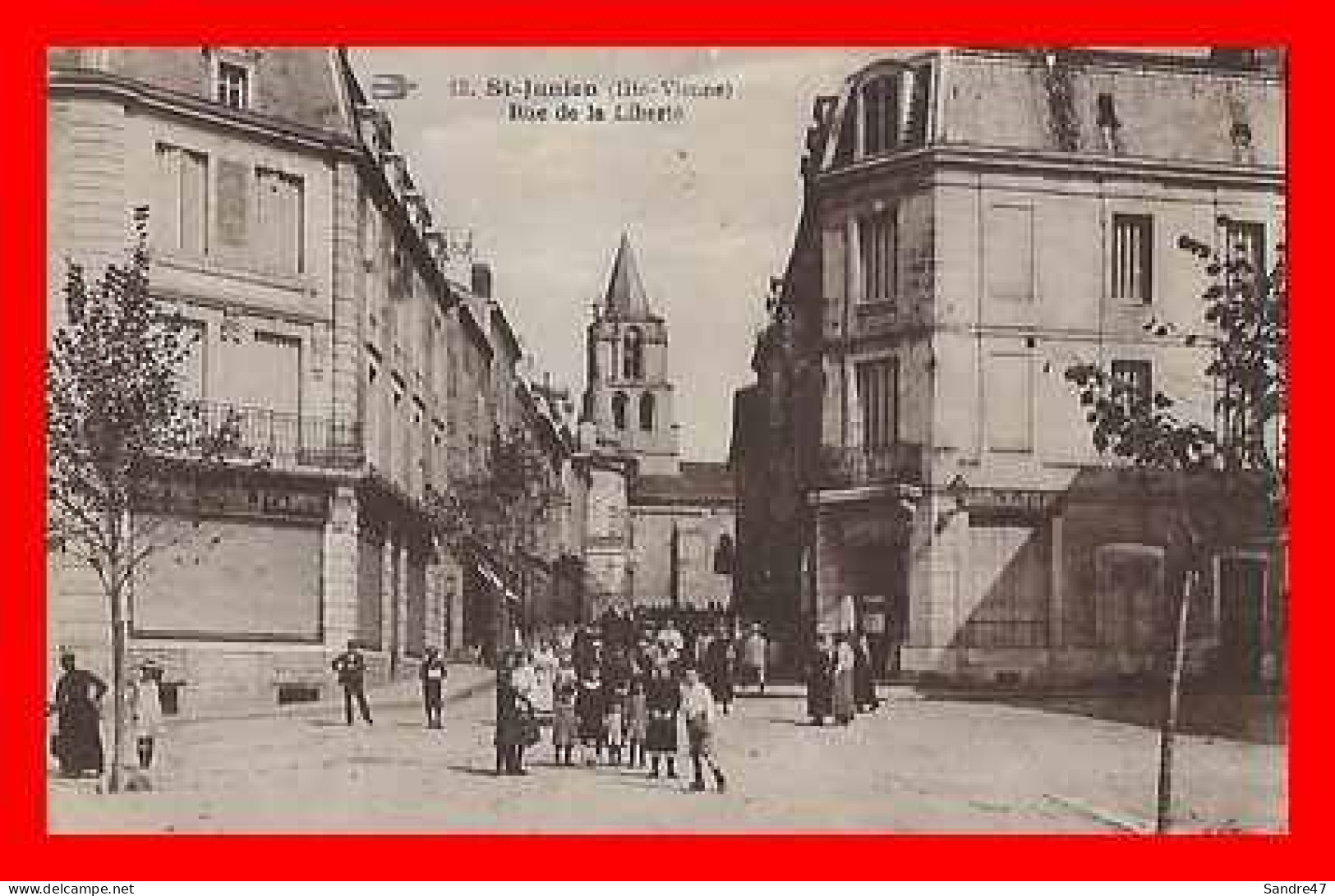 CPA (87) SAINT-JUNIEN.  Rue De La Liberté, Pharmacie, Animé. *3513 - Saint Junien