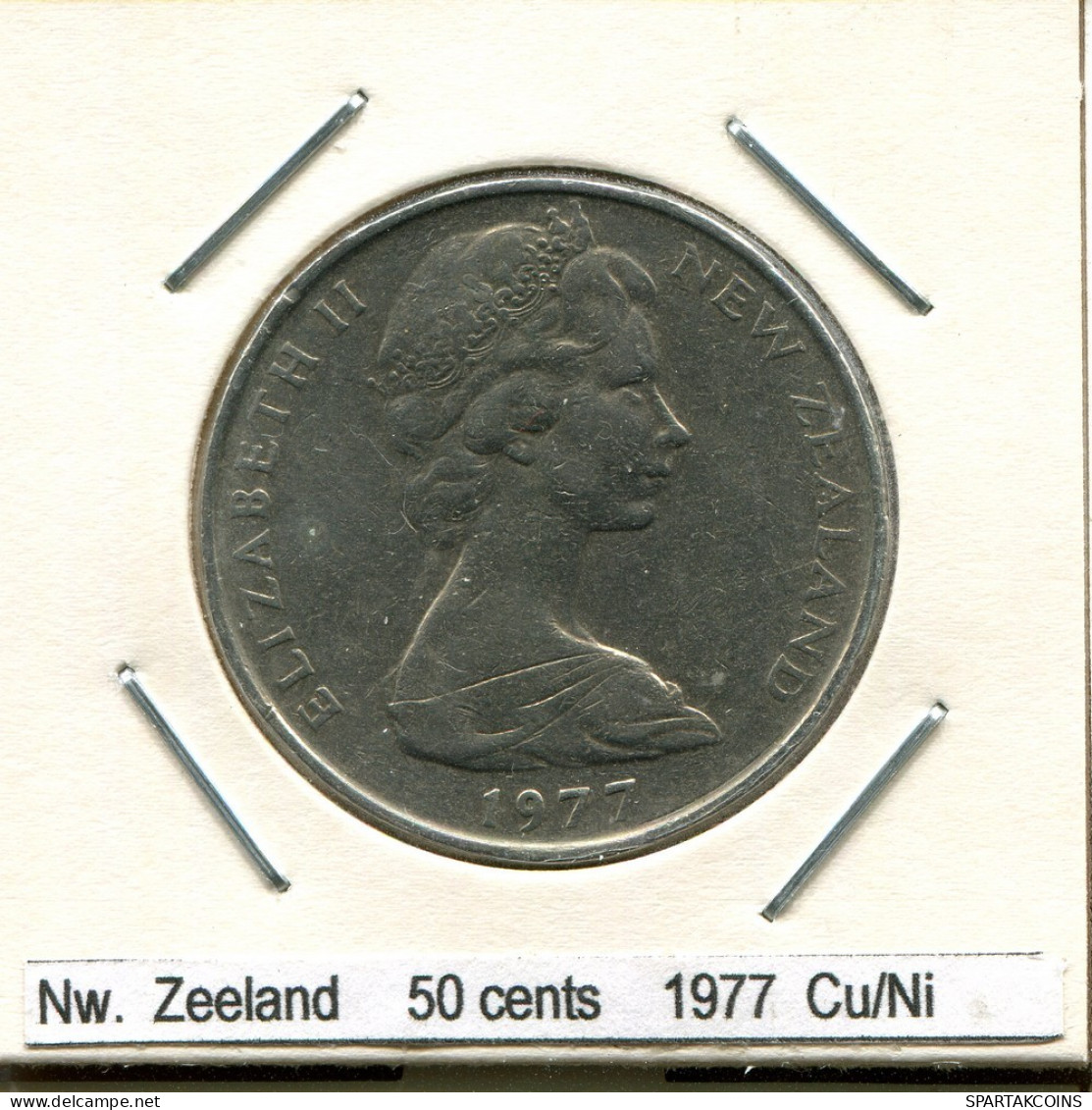 50 CENTS 1977 NEW ZEALAND Coin #AS226.U.A - New Zealand