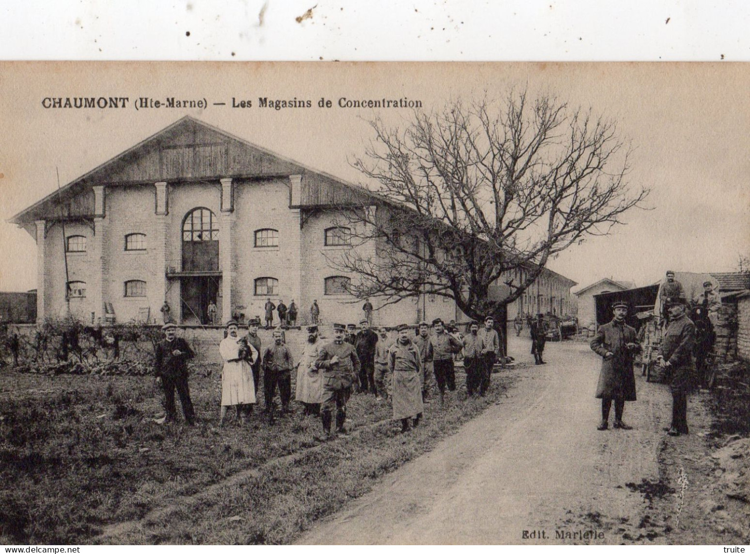 CHAUMONT LES MAGASINS DE CONCENTRATION - Chaumont