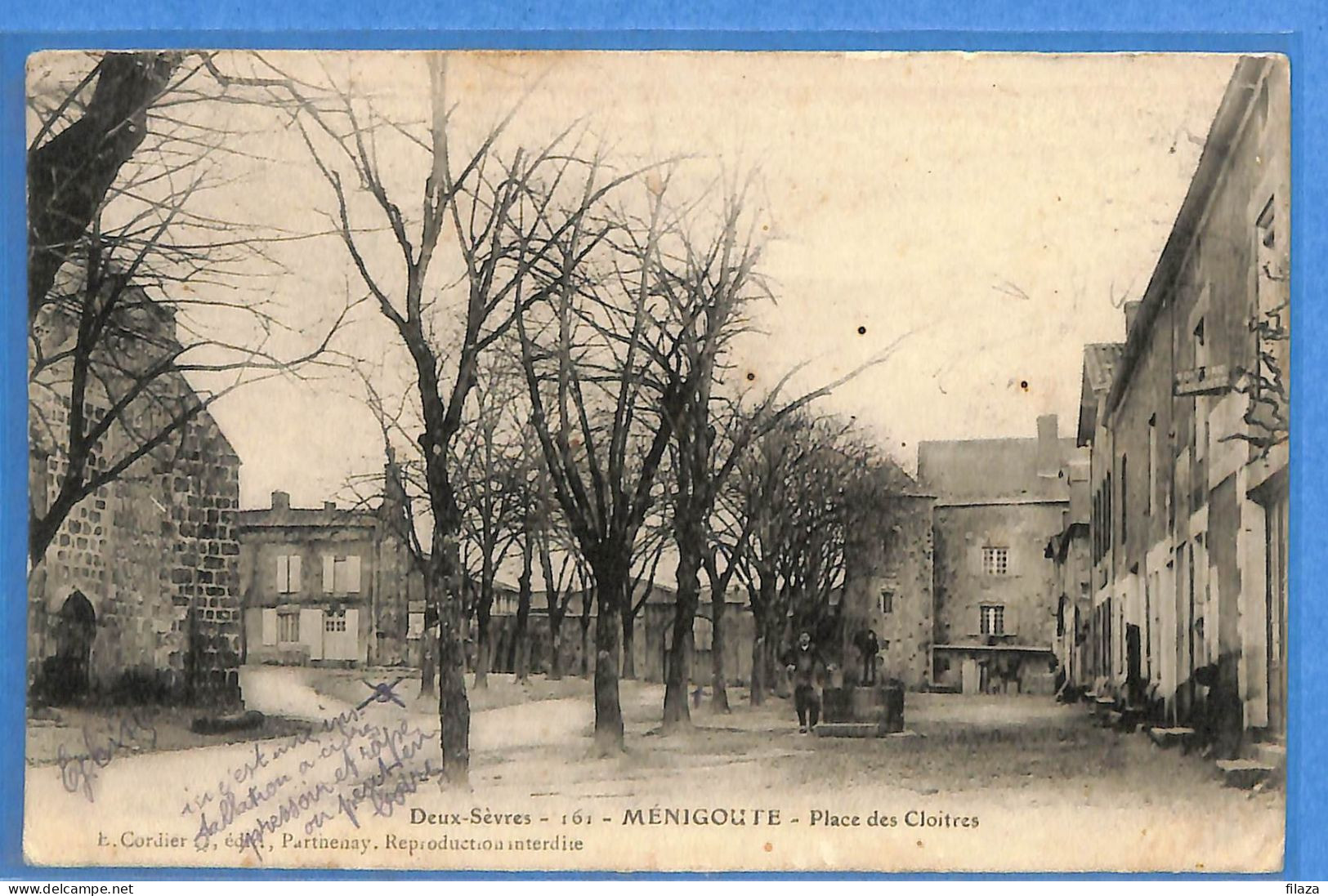 79 - Deux-Sèvres - Menigoute - Place Des Cloitres (N15755) - Other & Unclassified