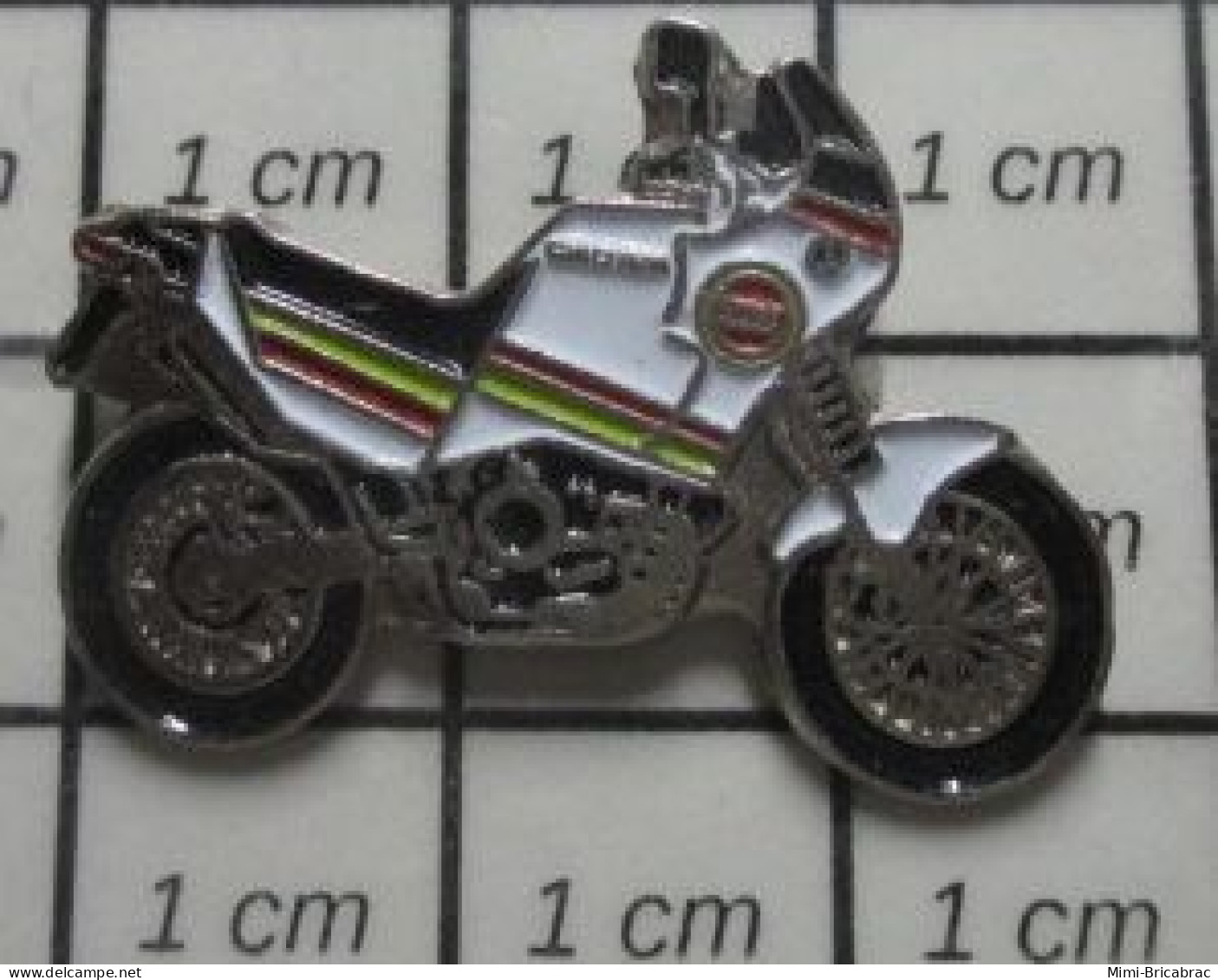 912e Pin's Pins / Beau Et Rare / MOTOS / MOTO ENDURO BURAGO - Motorräder