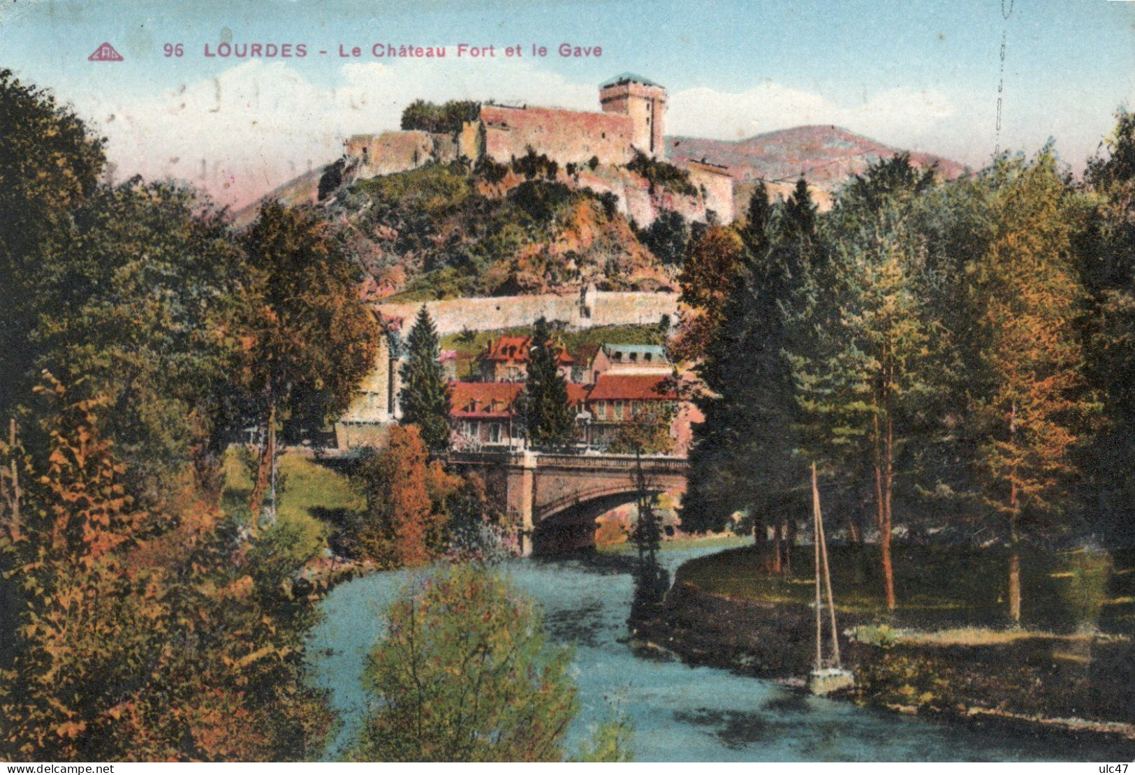 - 65 - LOURDES. - Le Château Fort Et Le Gave - - Lourdes