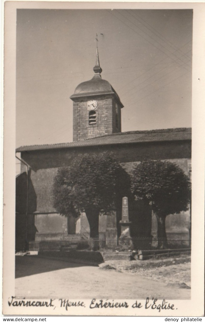 Photo Au Format Carte Postale - Vavincourt Eglise Et Monument Aux Morts - Vavincourt