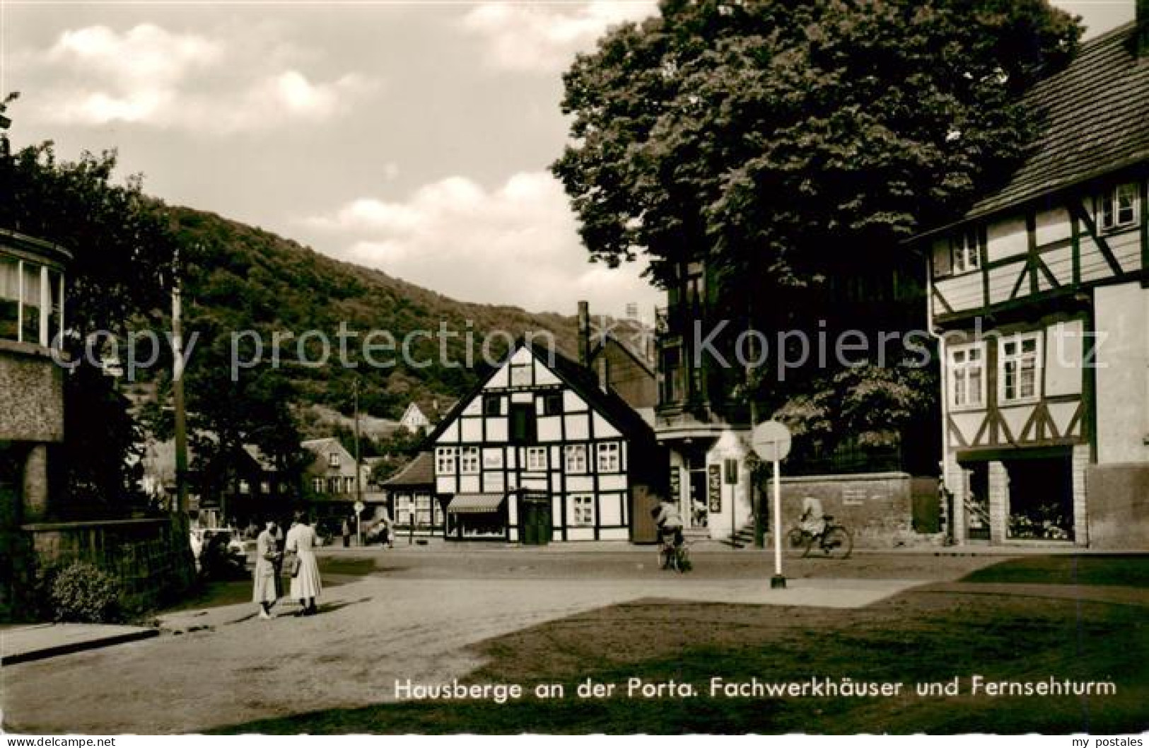 73831687 Hausberge Porta Westfalica Fachwerkhaeuser Und Fernsehturm  - Porta Westfalica