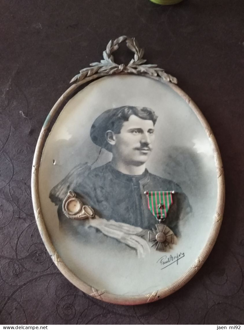 ZOUAVES : Portrait Coloré Avec Croix De Guerre 1917 + Cor ( ?) Plus Cadre Cuivre - 1914-18