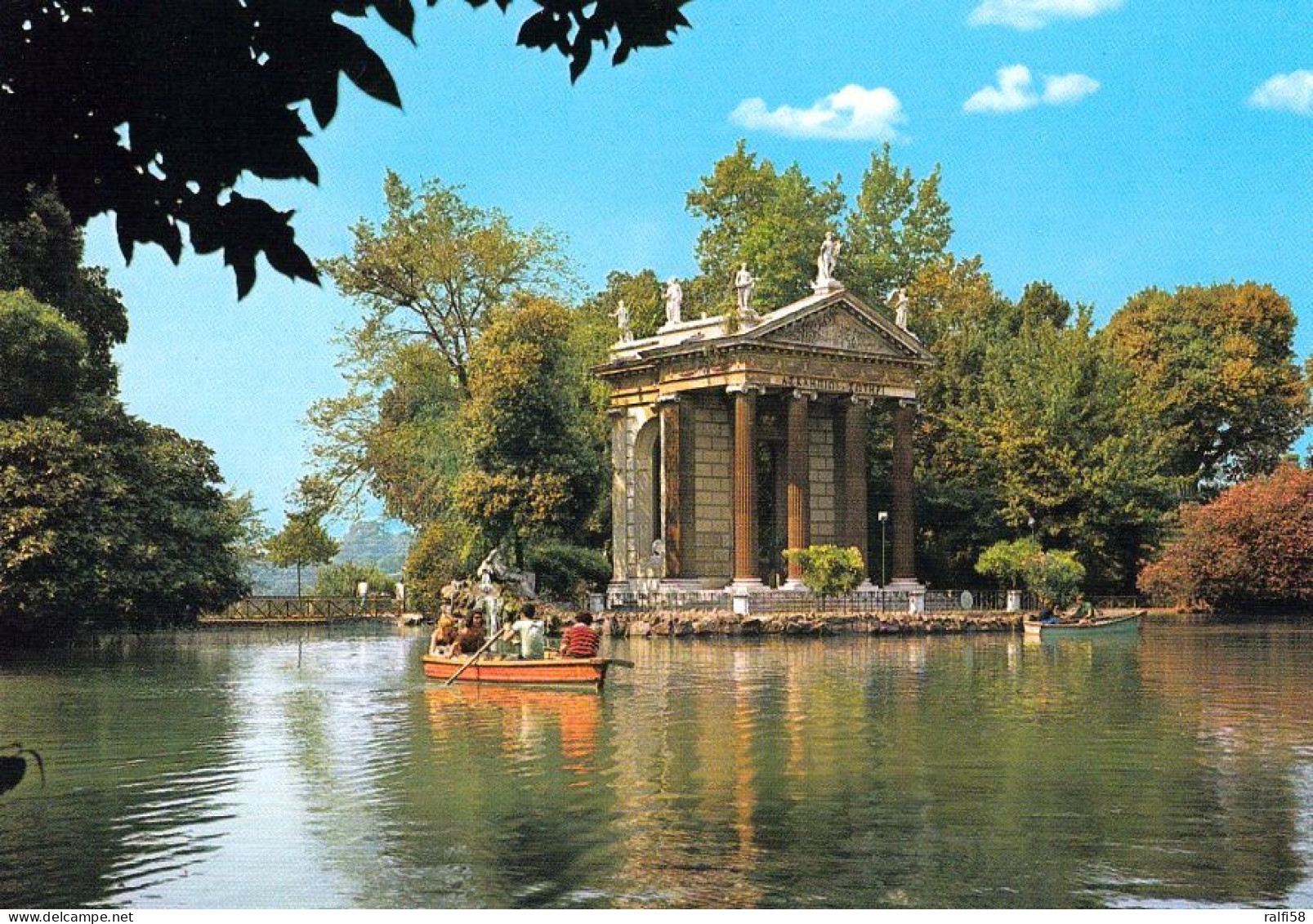1 AK Italien * Äskulap-Tempel In Der Parkanlage Der Villa Borghese In Rom * - Parks & Gardens
