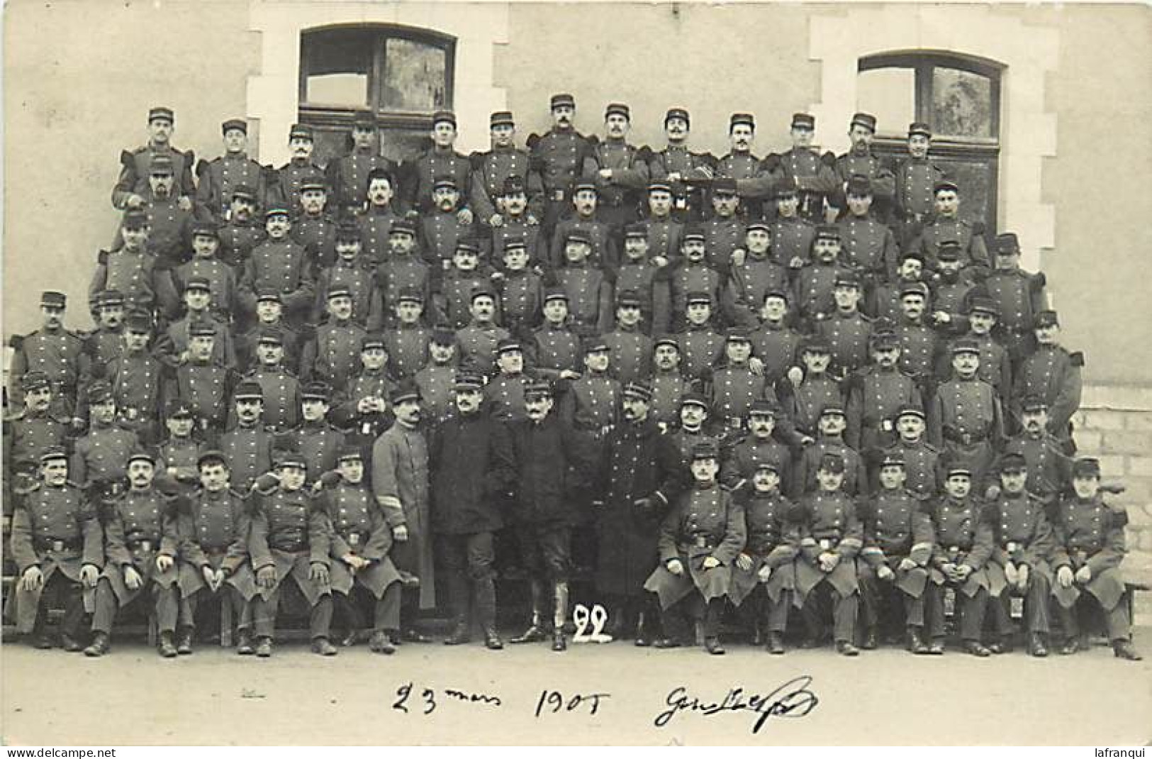 Militaires-ref E95-carte Photo -militaires -militaria -regiments -regiment -cachet Depart Auxerre - Yonne - - Regiments