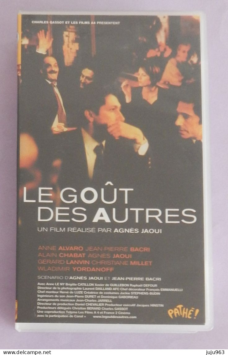 VHS "LE GOUT DES AUTRES" D AGNES JAOUI  OCCASION - Comédie