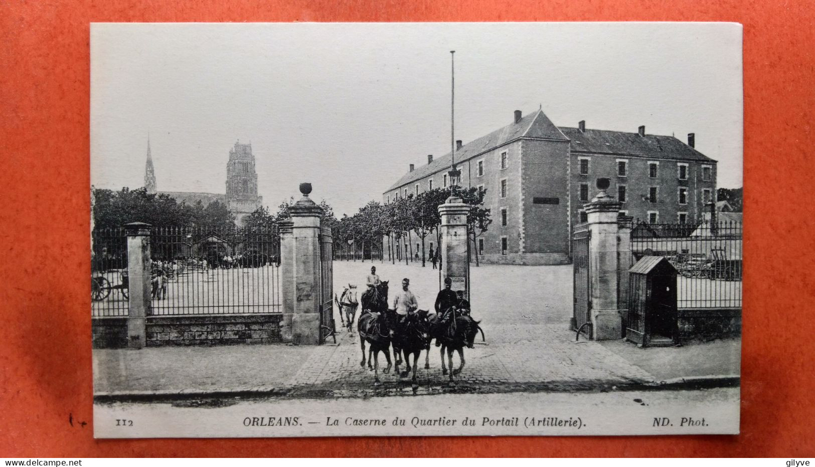 CPA (45) Orléans. La Caserne Du Quartier Du Portail. (8A.002) - Orleans