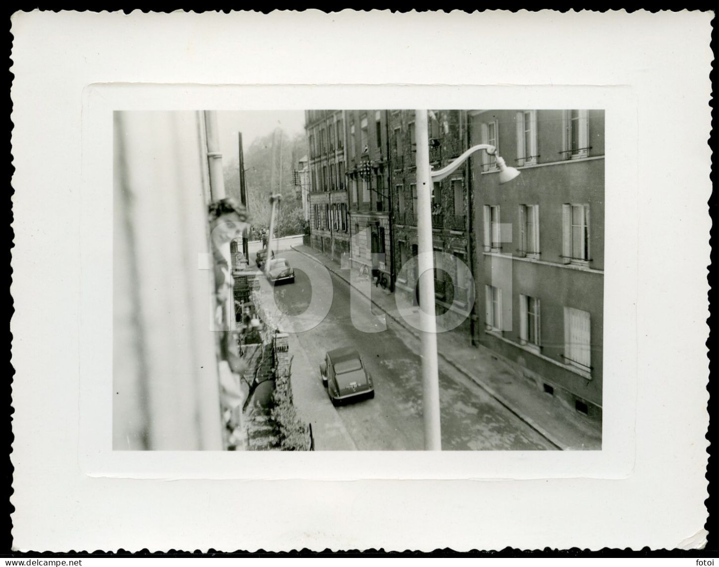 50s ORIGINAL AMATEUR PHOTO FOTO RENAULT FREGATE CITROEN 2CV MALLE BOMBÉE FRANCE AT269 - Orte