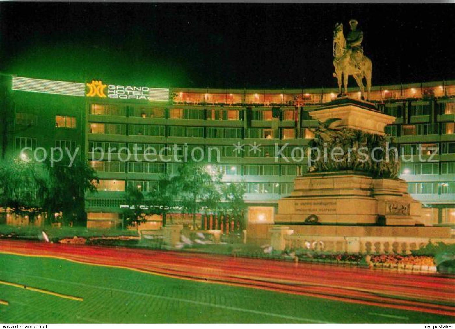 72686563 Sofia Sophia Denkmal Der Befreier Und Grand Hotel Sofia Burgas - Bulgaria