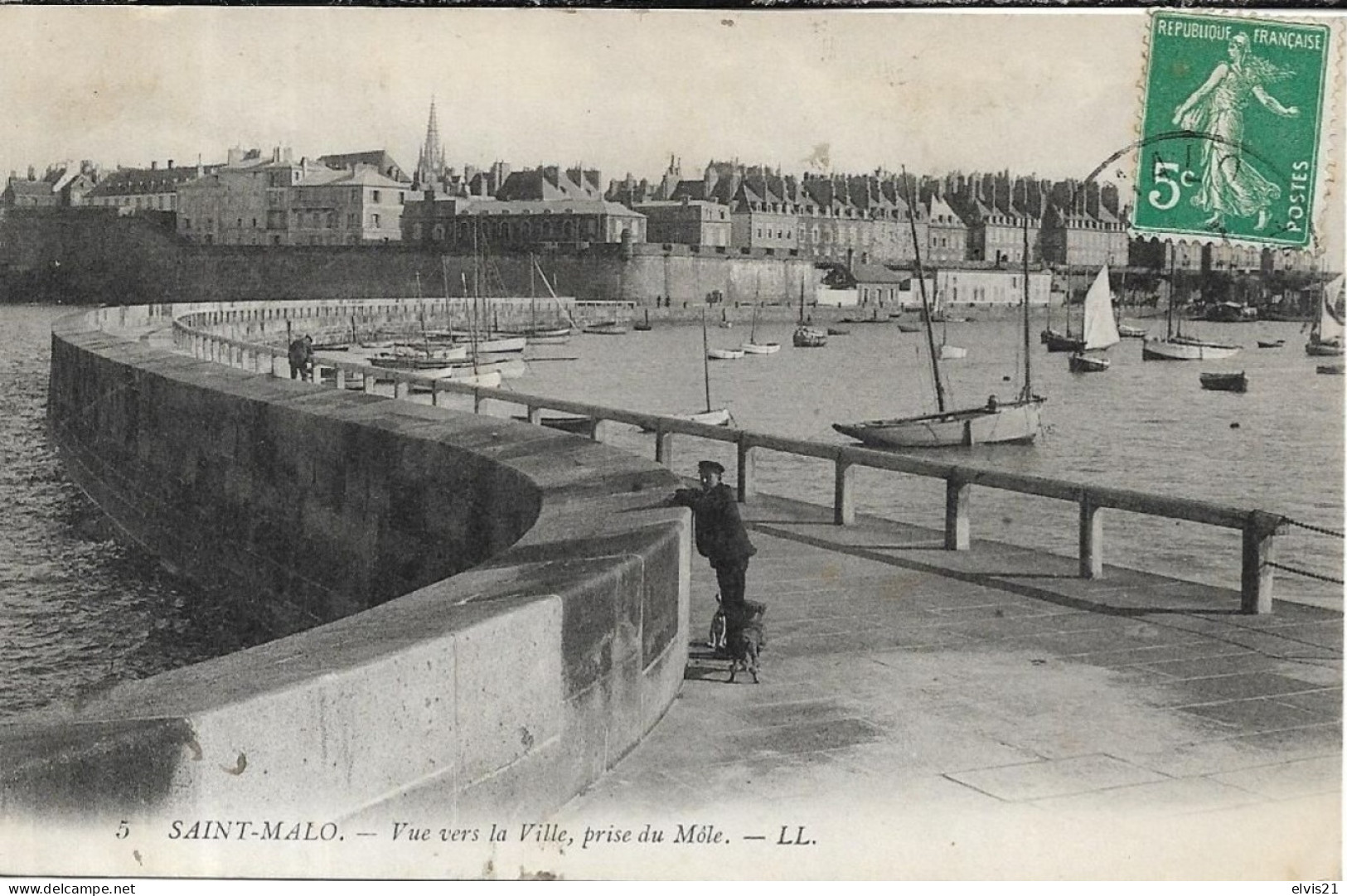 SAINT MALO Vue Vers La Ville Prise Du Môle - Saint Malo