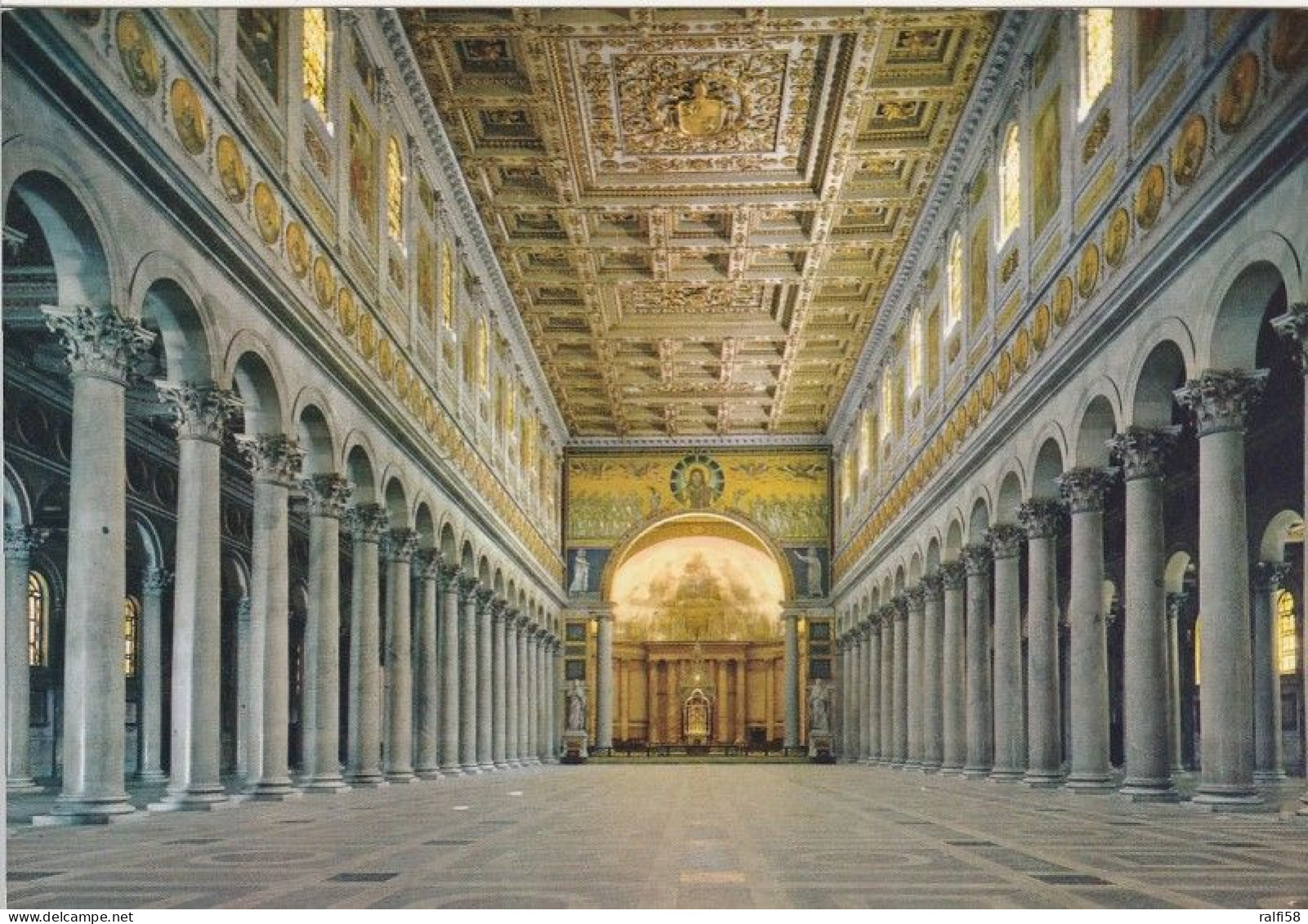 4 AK Italien / Italy * Rom - Die Kirche Sankt Paul Vor Den Mauern - 3  Außenansichten Eine Innenansicht Mit Hauptschiff - Eglises