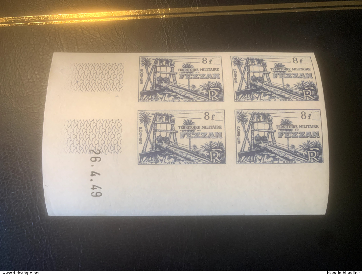 FEZZAN YT 47 NEUF** TB BLOC NON DENTELE COIN DATÉ - Unused Stamps
