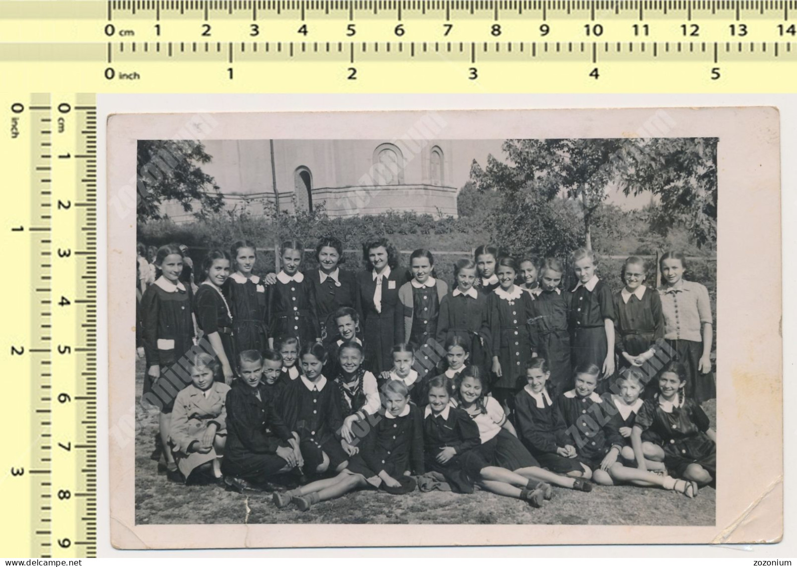 1943 School Girls Kids In Uniform Teacher Écolières Enfants Avec Professeur Fillettes Beograd Serbia VTG PHOTO - Personas Anónimos