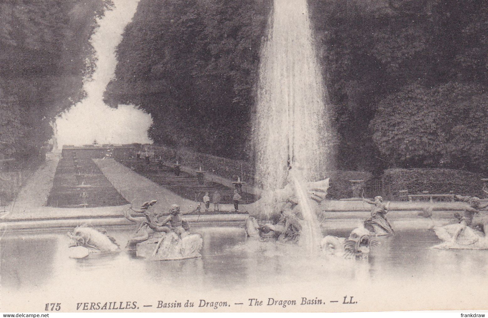 Postcard - Versailles - Bassin Du Dragon - The Dragon Basin - Card No. 175 - VG - Ohne Zuordnung