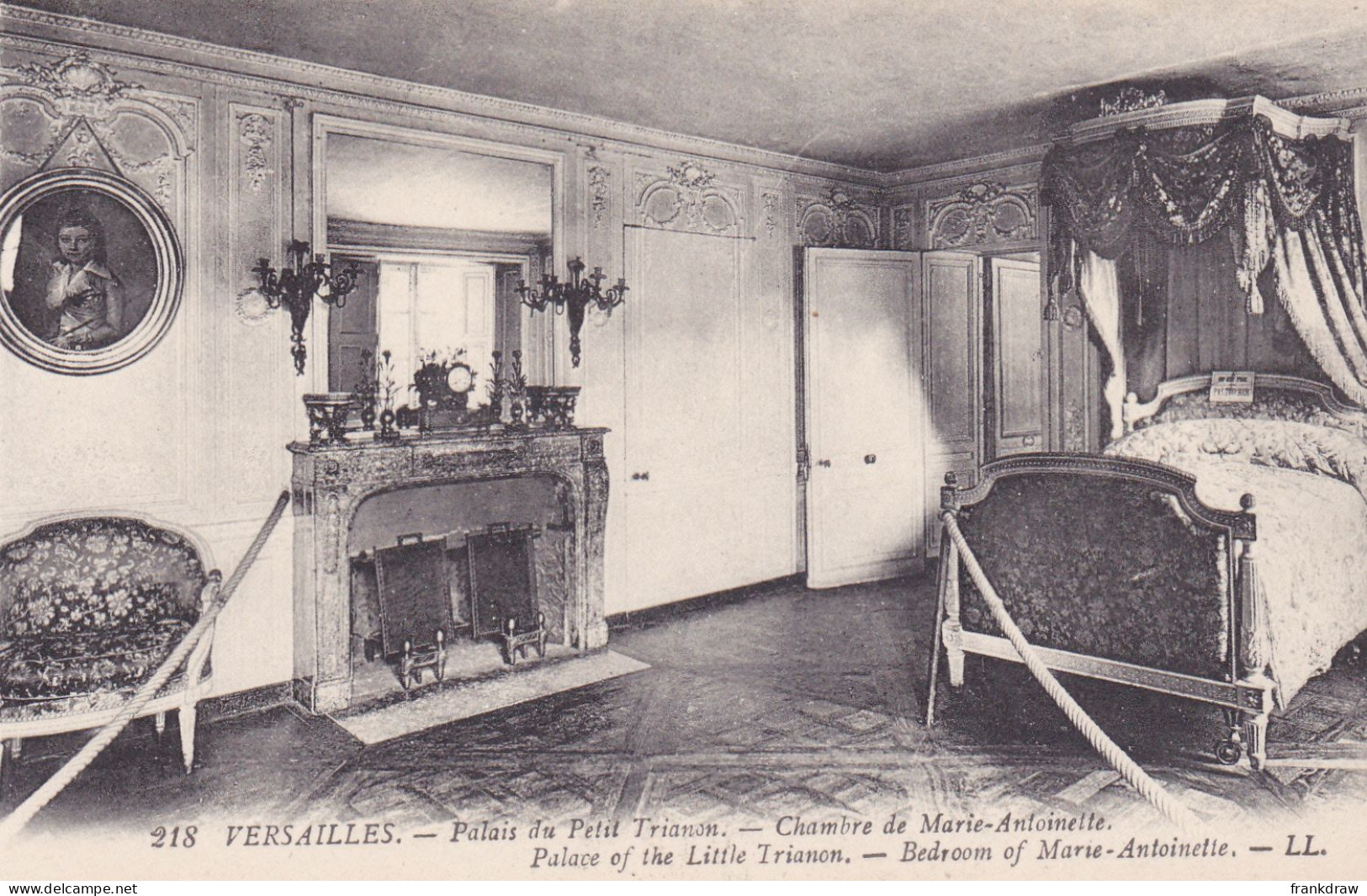 Postcard - Versailles - Palais Du Petit Trianon - Chambre De Marie-Antionette - Card No. 208 - VG - Unclassified