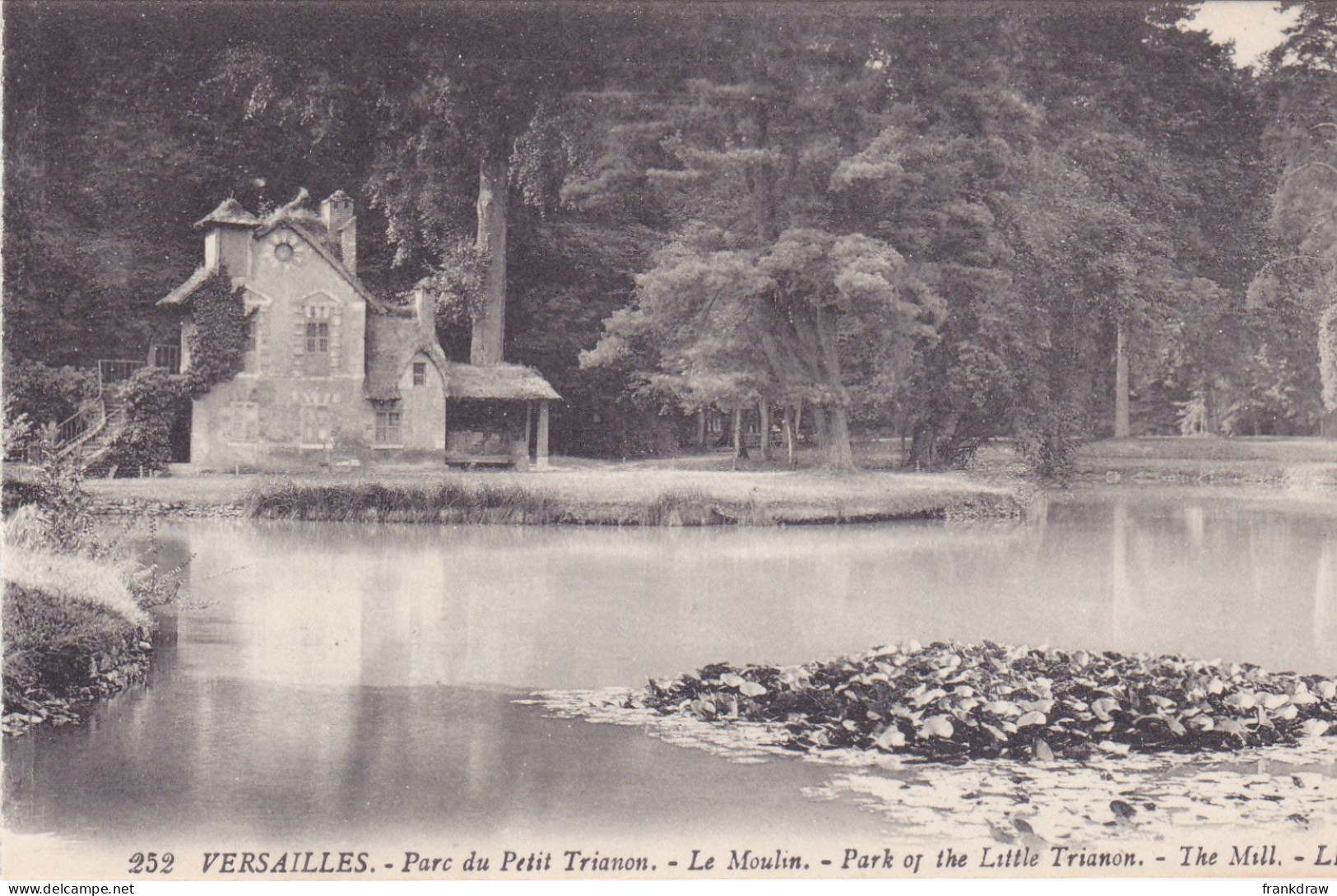 Postcard - Versailles - Parc Du Petit Trianon - Le Moulin - Card No. 363 - VG - Zonder Classificatie