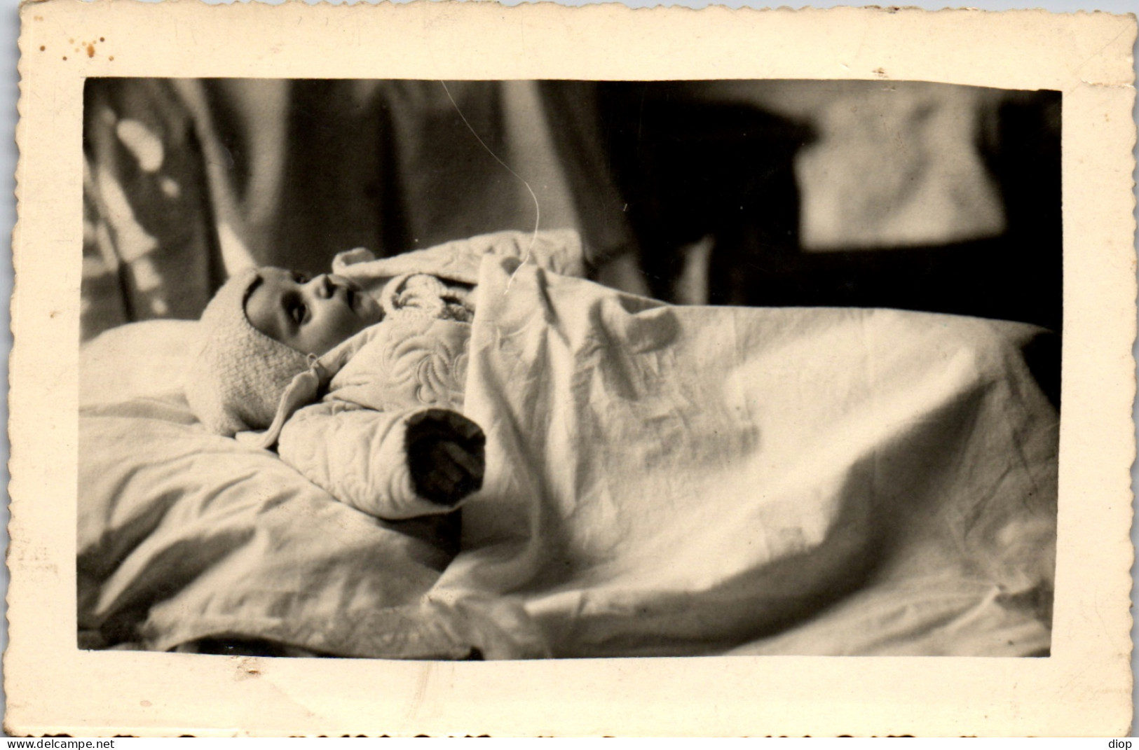 CP Carte Photo D&#039;&eacute;poque Photographie Vintage Post-mortem  B&eacute;b&eacute; Mort Enfant - Other & Unclassified