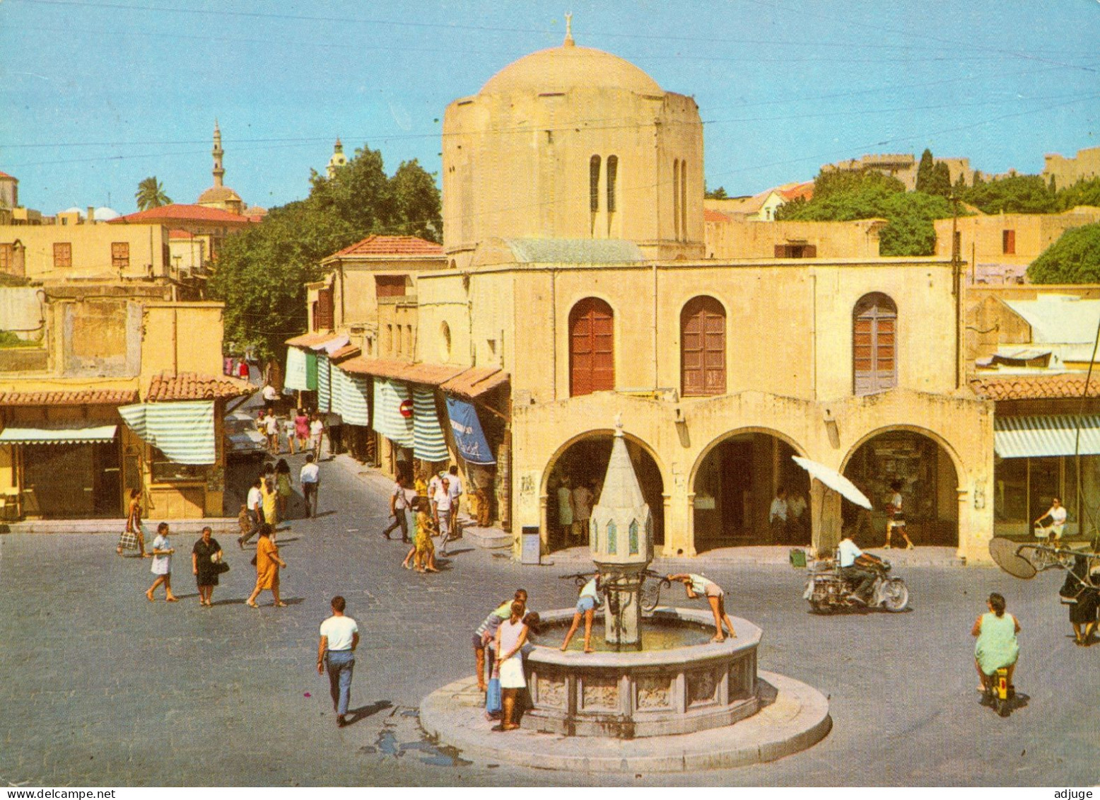 CPM- Grèce - RHODES - La Ville Médiévale - Ann.70 ** * TBE - Grèce