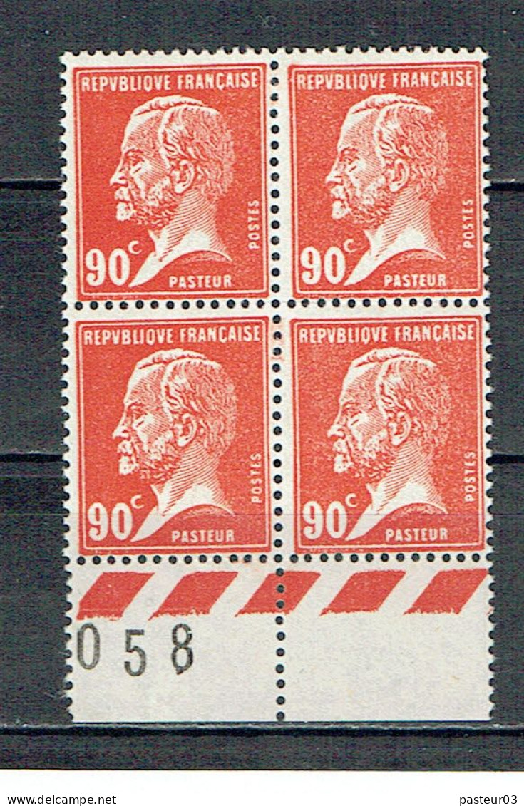 178 Pasteur 90 C. Rouge Bas De Feuille  Et Partie De N° 058 Variété Tête Du Nègre Luxe - 1922-26 Pasteur