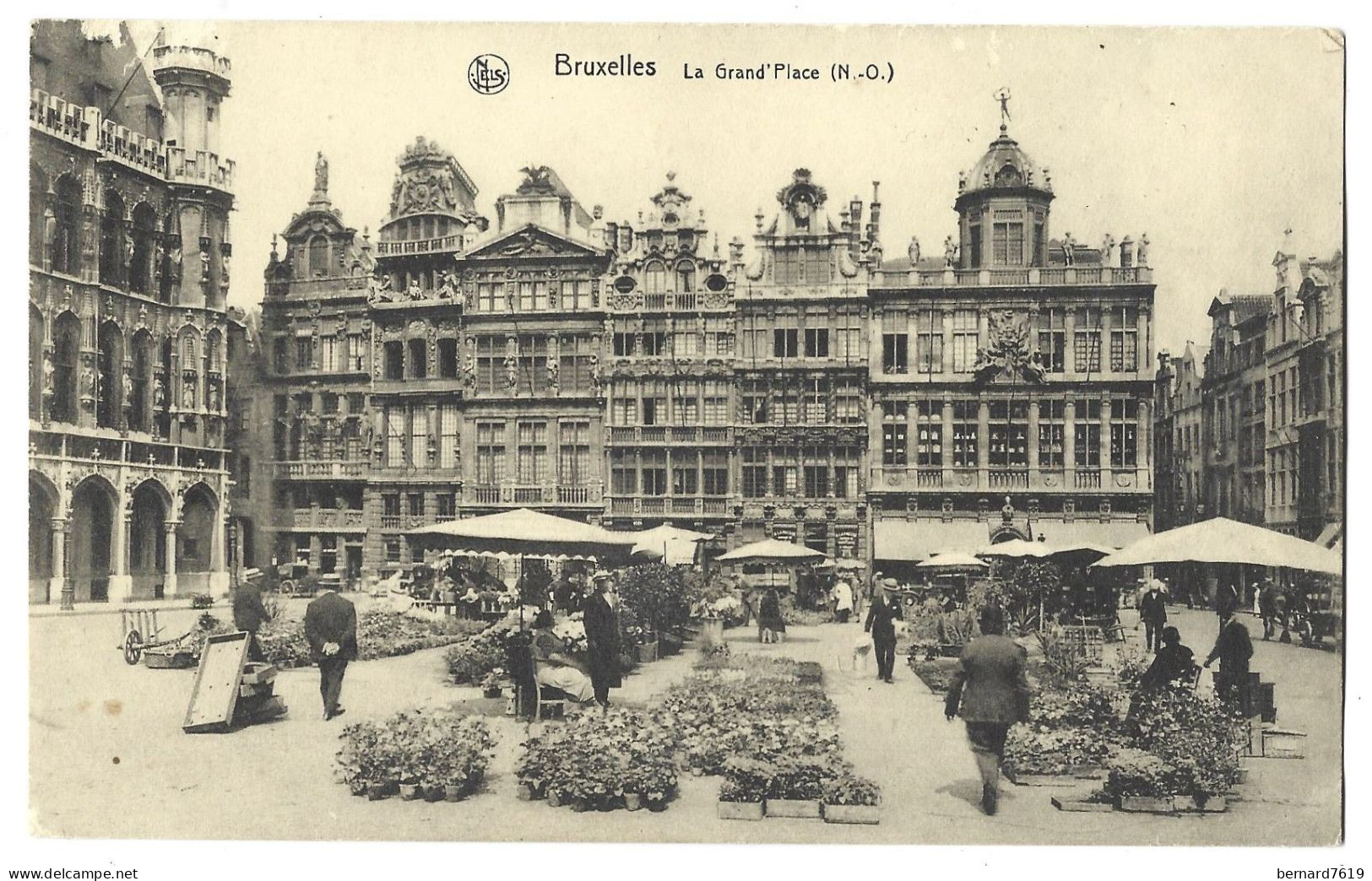 Belgique - Bruxelles - La  Grand'place - Marchés