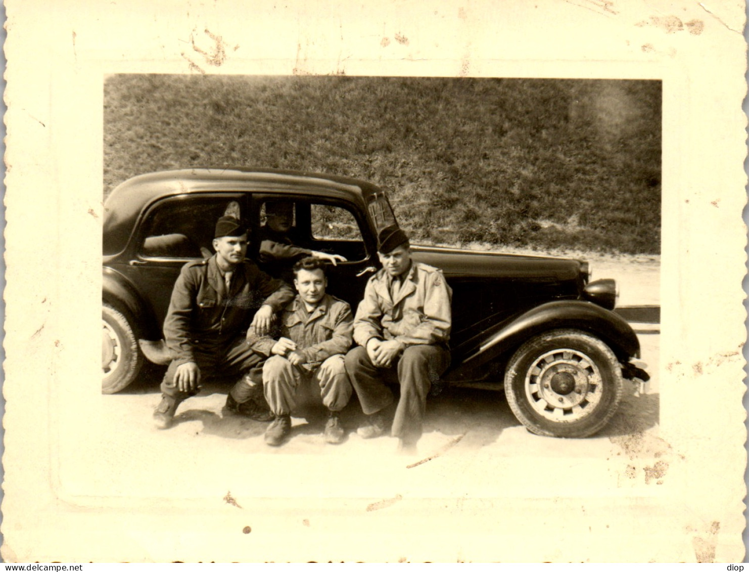 Photographie Photo Vintage Snapshot Amateur Automobile Militaire - Cars