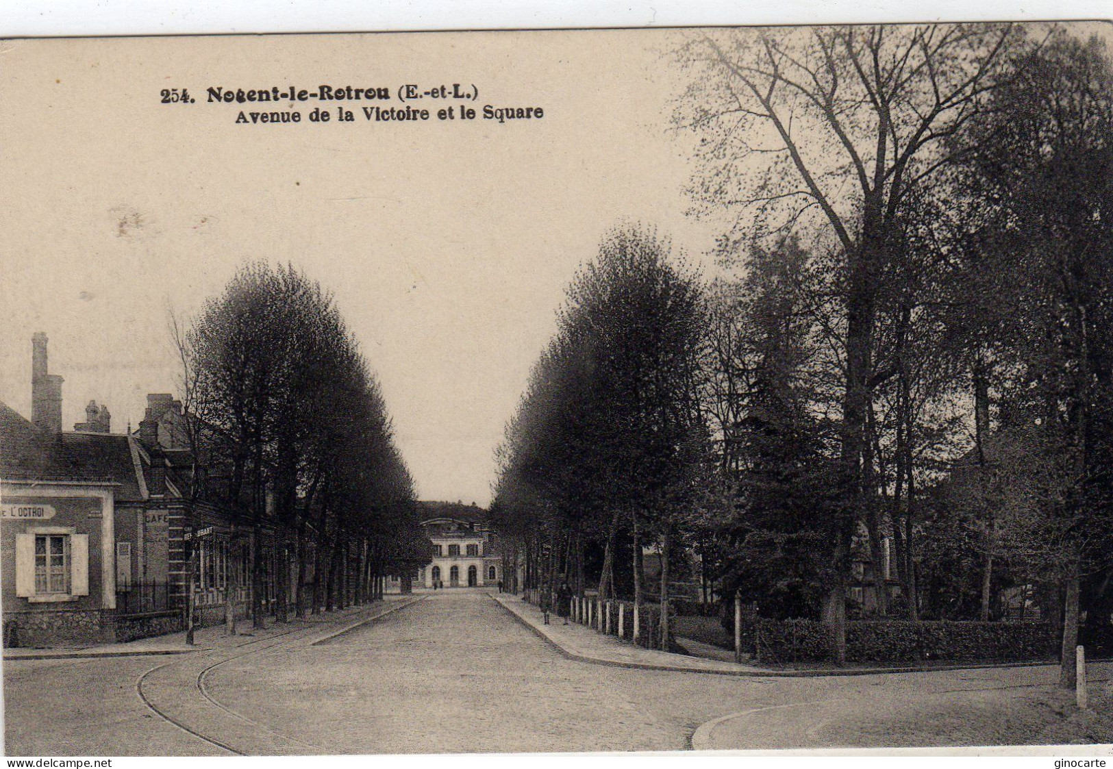 Nogent Le Rotrou Avenue De La Victoire - Nogent Le Rotrou