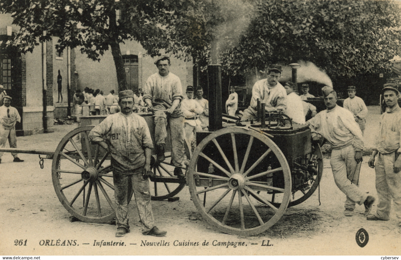 ORLEANS - Infanterie - Nouvelles Cuisines De Campagne - Orleans