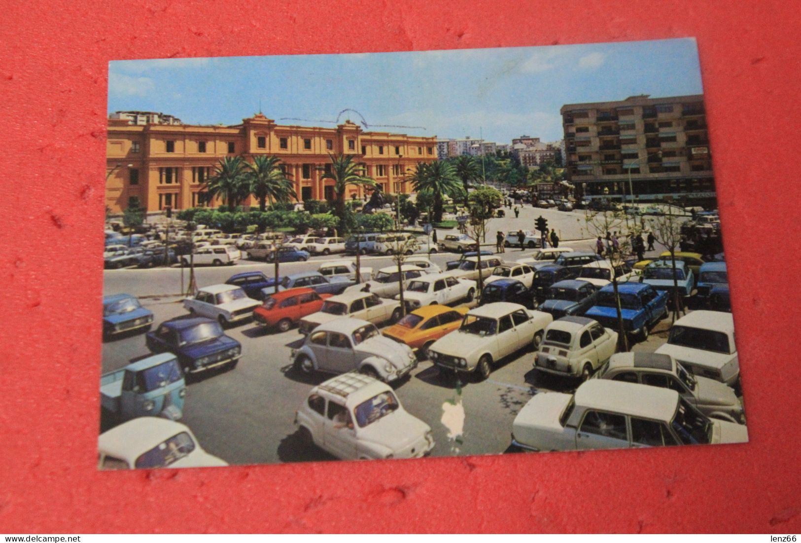Catanzaro Piazza Matteotti 1975 + Auto Anche VW Maggiolino Kafer +  Usura In Basso - Catanzaro