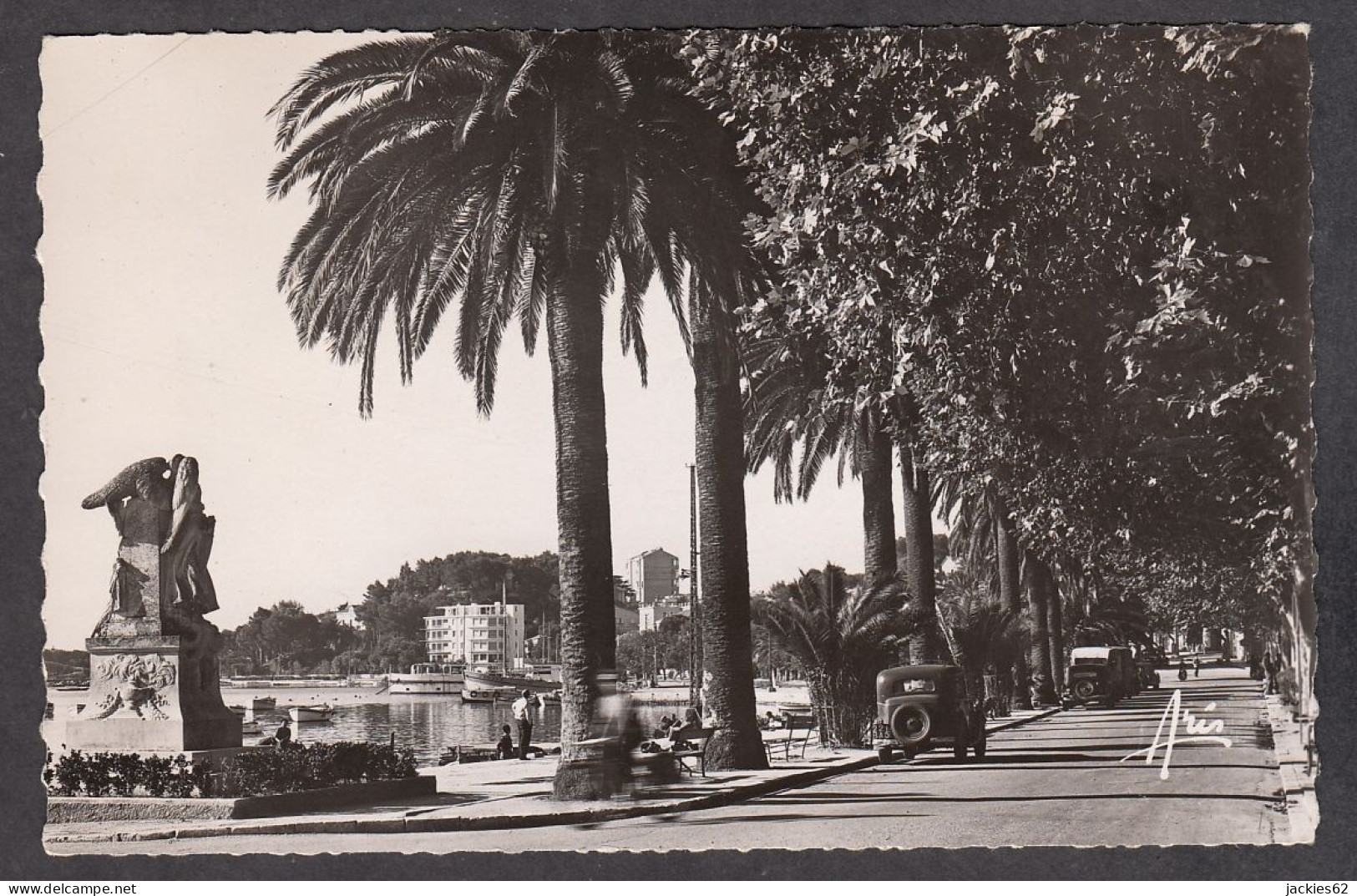 102899/ BANDOL, Quai Du Port - Bandol