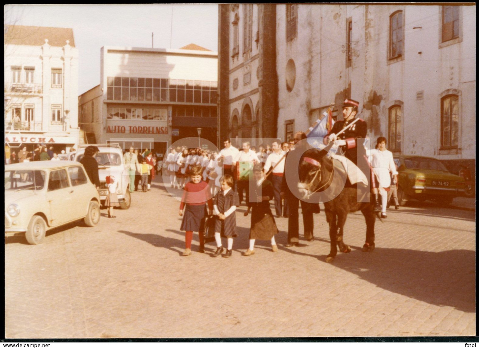 5 PHOTOS SET 1979 REAL AMATEUR FOTO PHOTO CARNIVAL CARNAVAL TORRES VEDRAS PORTUGAL AT344 - Africa