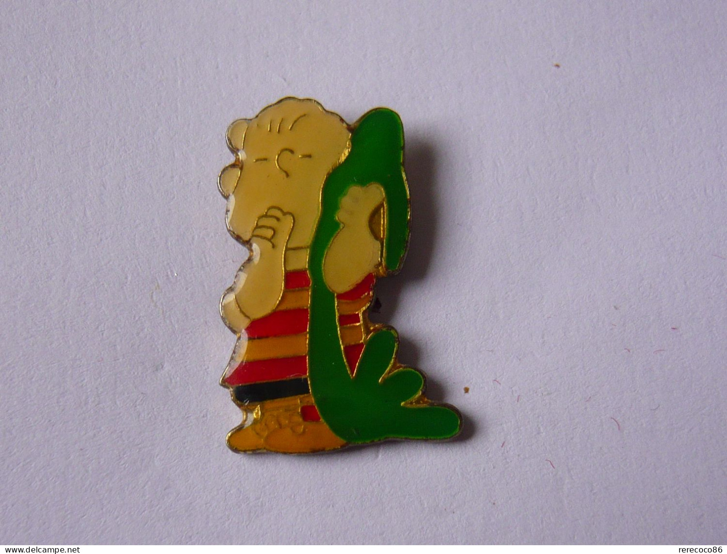 Pins BD CHARLIE BROWN - BD