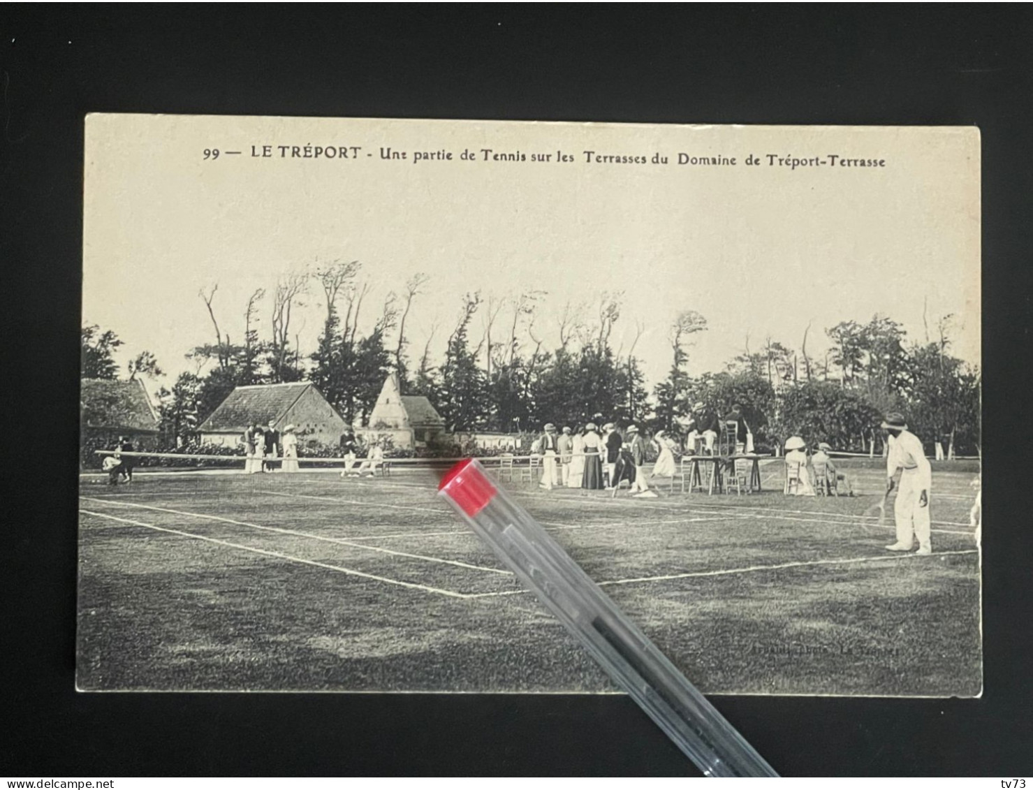 V176B - LE TREPORT Une Partie De Tennis Sur Les Terrasses Du Domaine - Seine Maritime - Le Treport