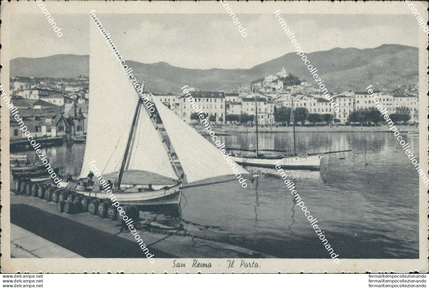 Bq229 Cartolina Sanremo Il Porto Provincia Di Imperia - Imperia