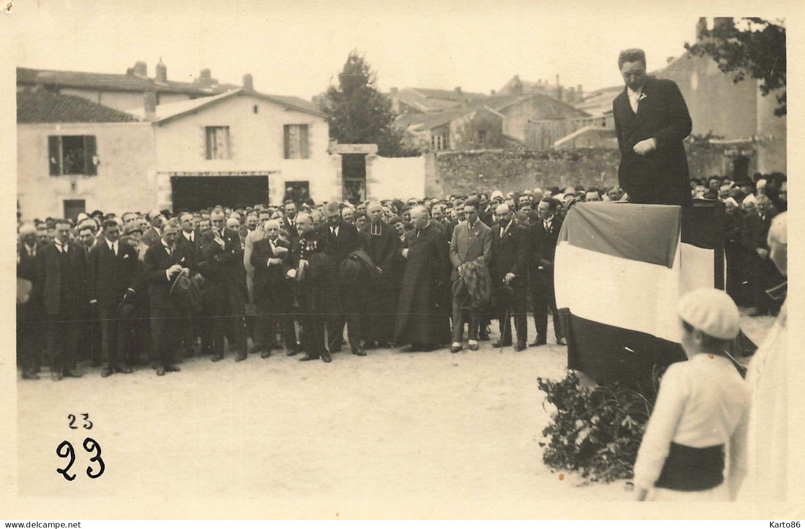 clisson * RARE 23 cartes photos * sapeurs pompiers , sociétés gymnastique , cérémonie , religieux mort , discours