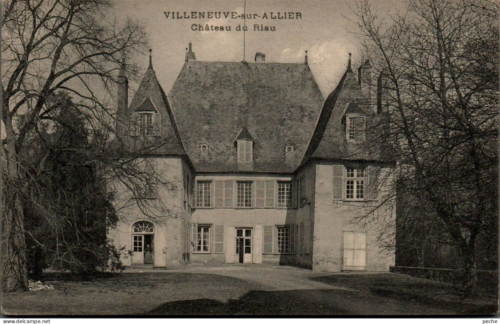 N°2736 W -cpa Villeneuve Sur Allier -château Du Riau- - Autres & Non Classés