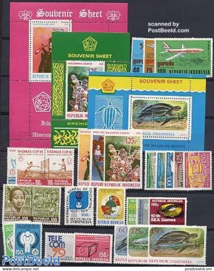 Indonesia 1979 Yearset 1979 (28v+3s/s), Mint NH, Various - Yearsets (by Country) - Non Classés