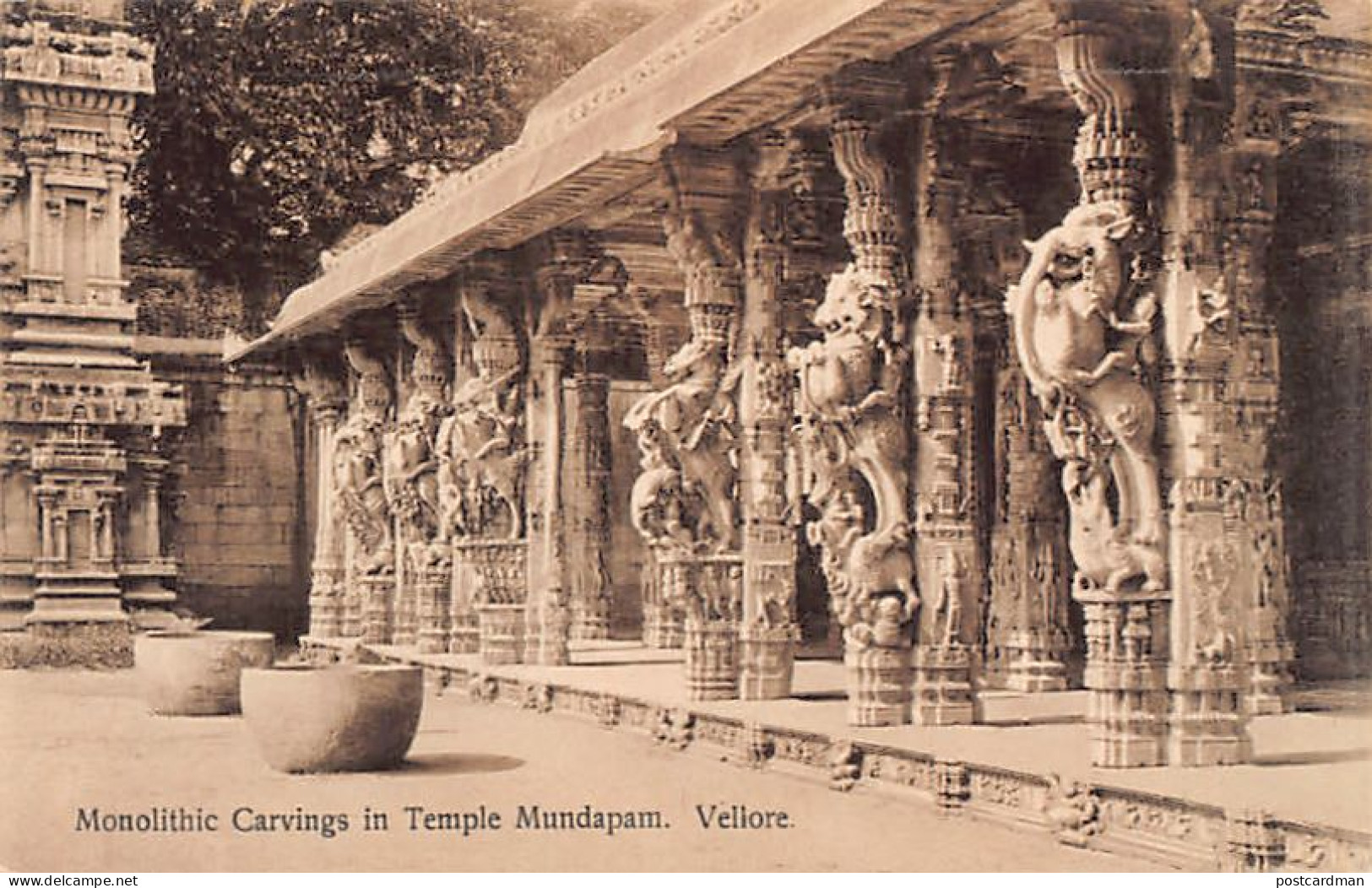 India - VELLORE - Monolithic Carvings In Temple Mundapam - Publ. Wiele & Klein  - India