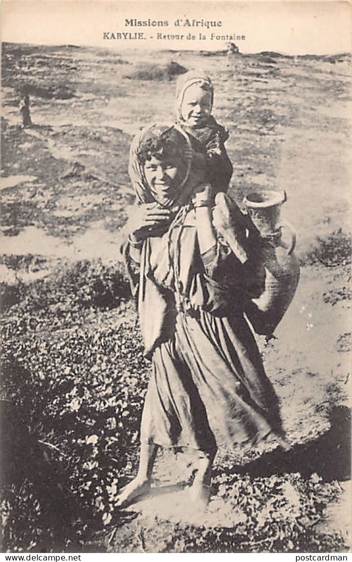 Kabylie - Missions D'Afrique - Femme De Retour De La Fontaine - Ed. Soeurs Missi - Women