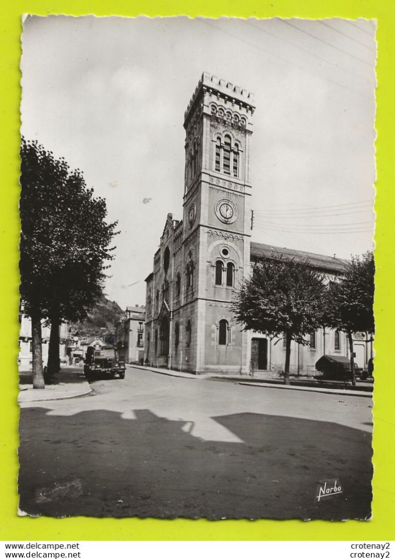 31 LUCHON N°62 La Reine Des Pyrénées L'Eglise Et Son Clocher Hôtel En 1966 Gros Camion Marque ? - Luchon