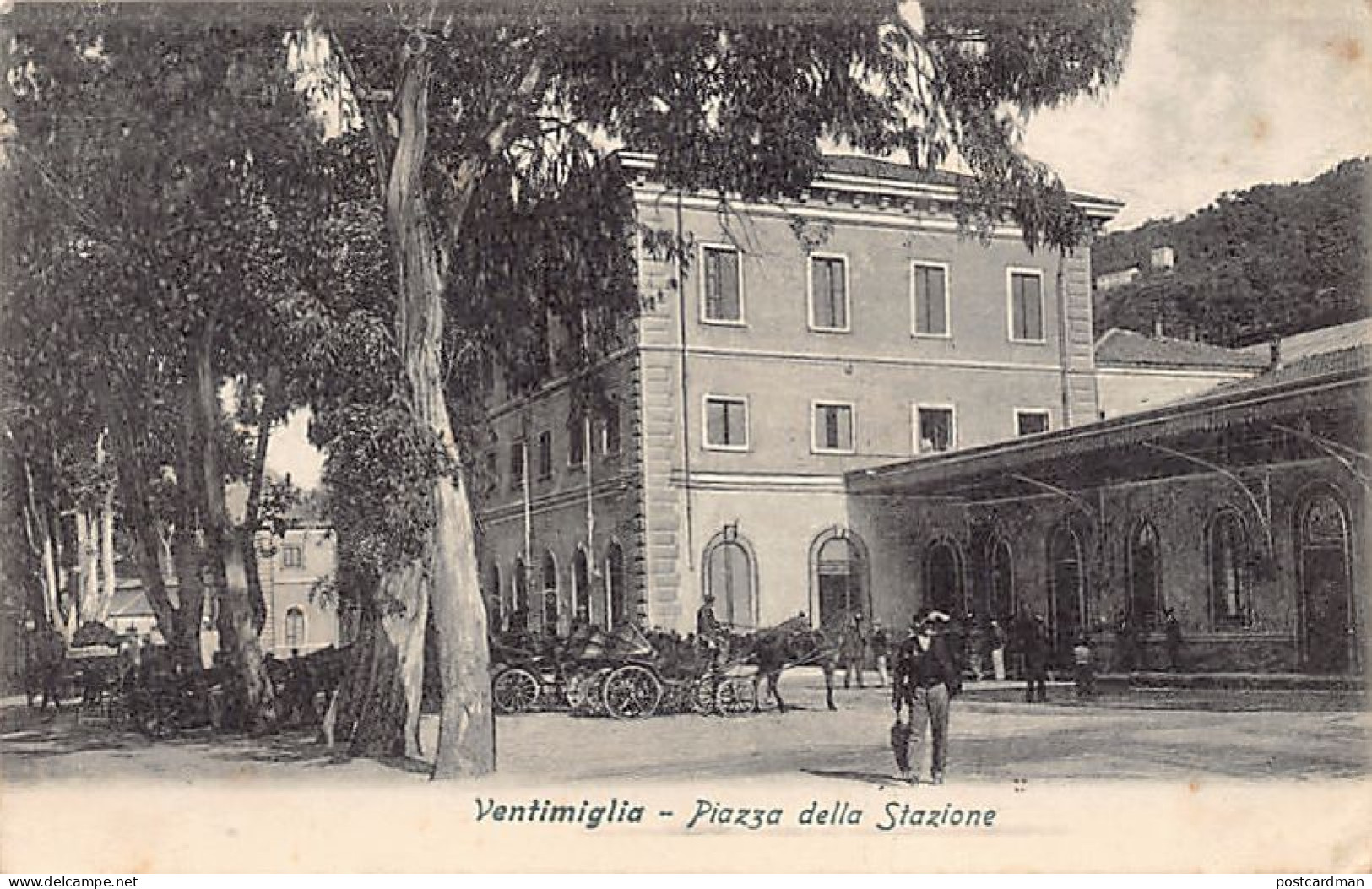 VENTIMIGLIA (IM) Piazza Della Stazione - Autres & Non Classés