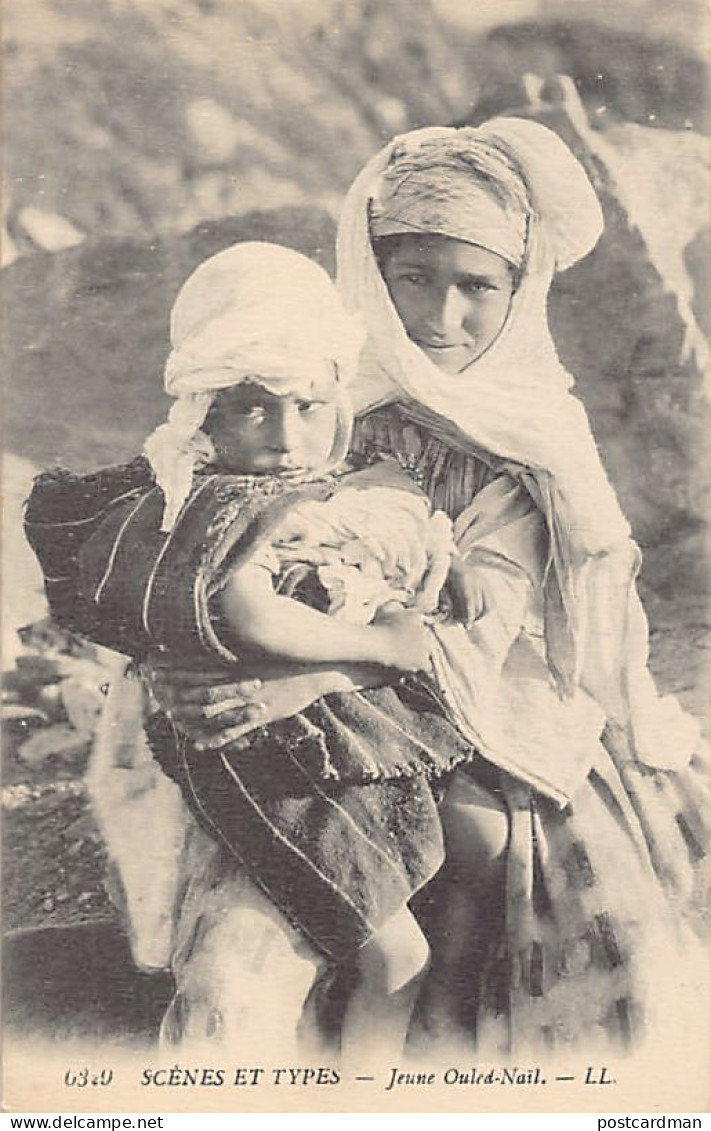 Algérie - Jeune Ouled Naïl - Ed. LL Levy 6329 - Mujeres