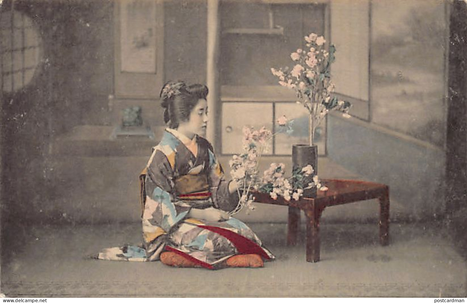 Japan - Geisha And Flower Bouquet - Other & Unclassified