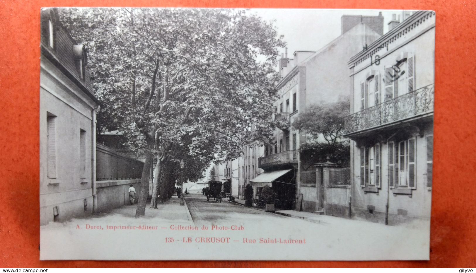 CPA (71) Le Creusot.  Rue Saint Laurent. (8A.050) - Le Creusot