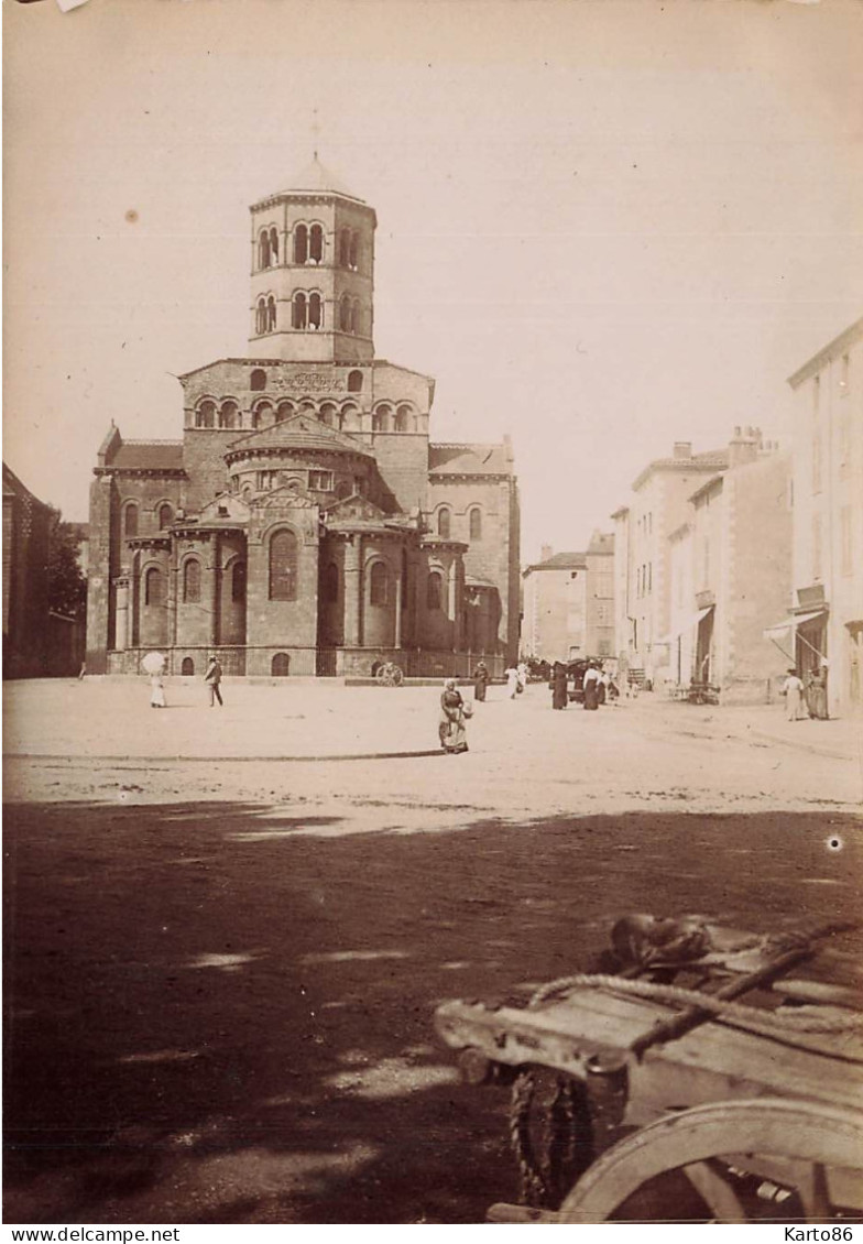 Issoire * Place Et église Vilageois * Photo Ancienne Vers 1900 Format 11.5x8.2cm - Issoire