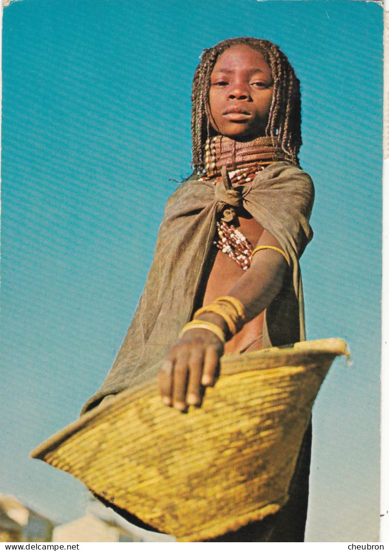 CONGO. BRAZZAVILLE ( ENVOYE DE). IMAGE D'AFRIQUE " FILLETTE HUILA (ANGOLA)  ". ANNEE 1975 + TEXTE + TIMBRE - Brazzaville